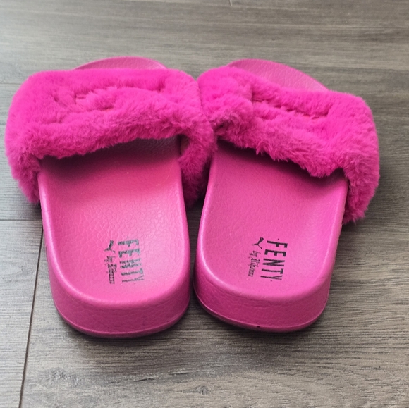 Puma X Fenty By Rihanna Bright Pink Slippers With Dust Bag Lougewear Cozy Sz 40 - Picture 6 of 13